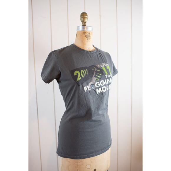 VTG Women's 2013 Flogging Molly Tour TShirt Band Tee Celtic Punk Rock Concert, L - Picture 4 of 9